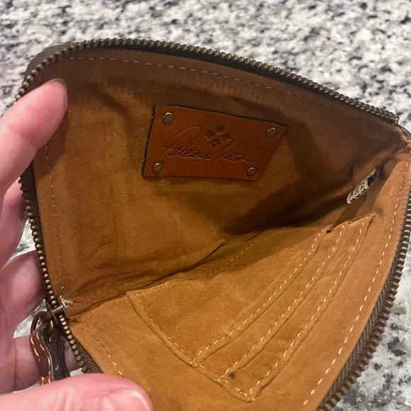 Patricia Nash Leather Wristlet / Zip Pouch – Brown ✨ - Picture 5 of 11